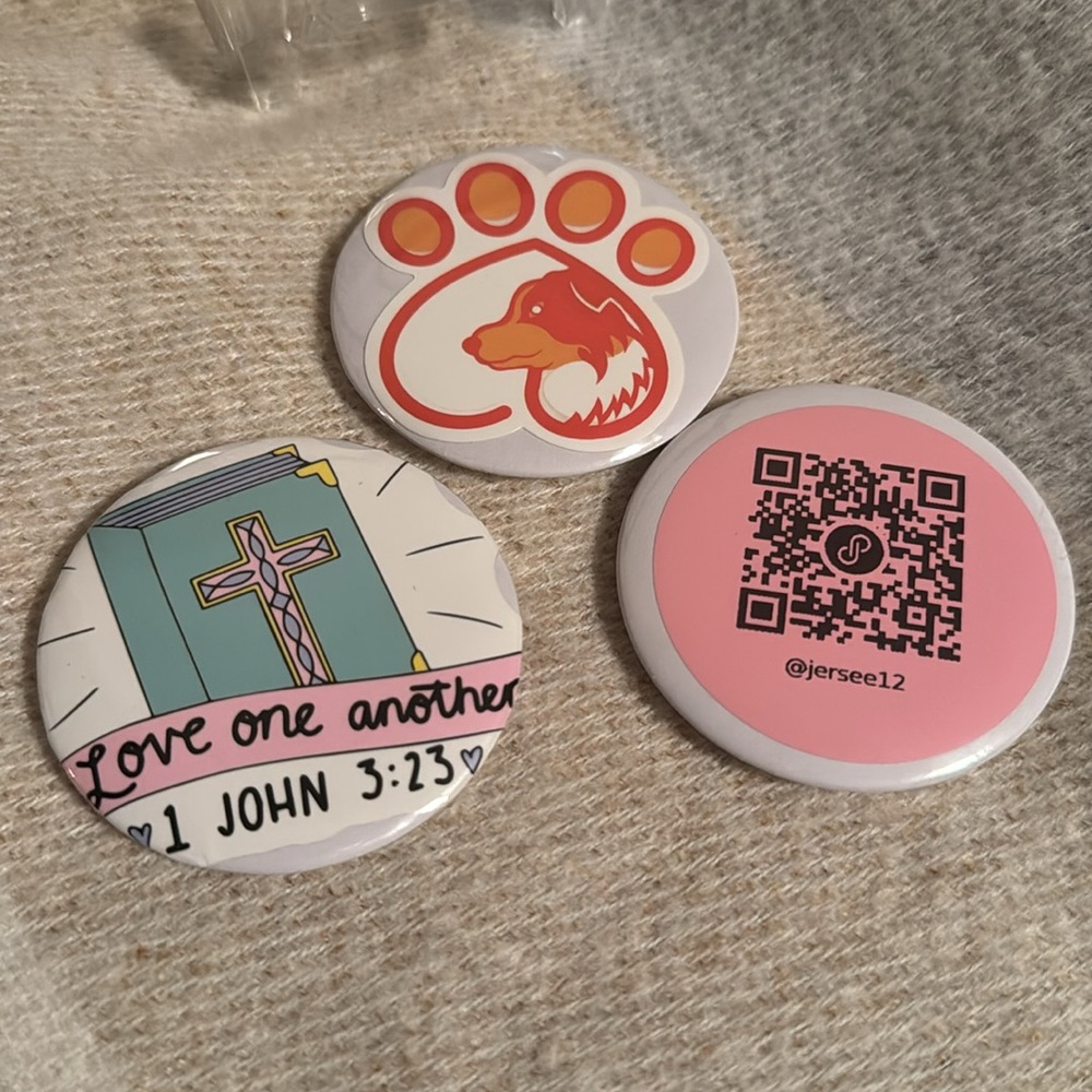 Custom Button Pin 2.5” x 2.5” - Picture 6 of 9